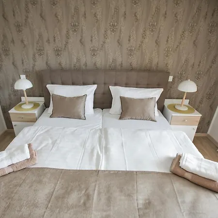 Bed & Breakfast Bohemia *