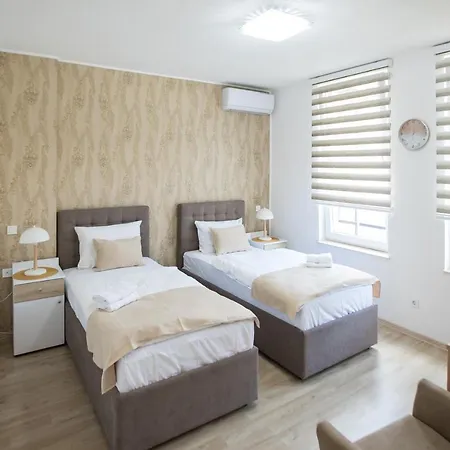 Bohemia Bed & Breakfast *